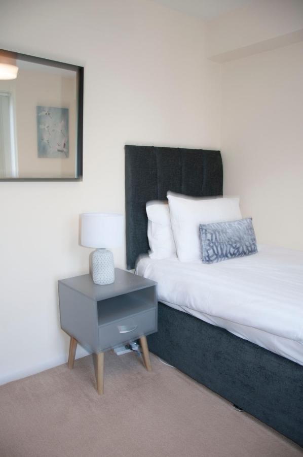 Watford Gemini - Thanet House, Nr Watford Metropolitan, M1,M25 Екстериор снимка
